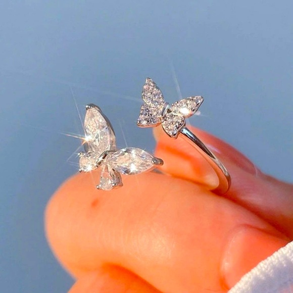 Silver Butterfly Decor Cuff Ring - Picture 4 of 5